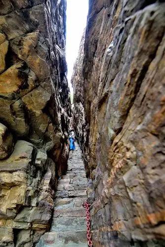 人间奇迹-红旗渠