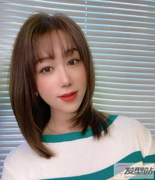 2021新款直发锁骨发推荐 甜美减龄百搭不挑人_发型站_最新流行发型