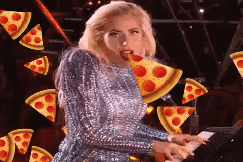 欧美女gif金发gif唱歌gif吃披萨gif