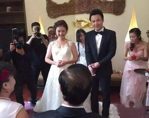 《我和我的家乡》沈腾:与小师妹的婚姻纠结与甜蜜交织