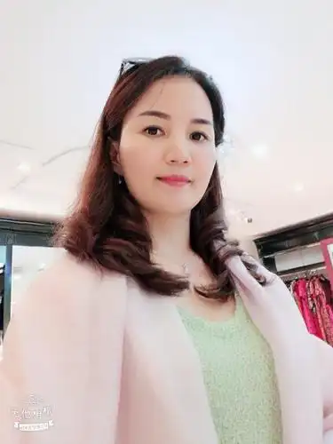 42岁离异女征婚照片(id:104929339)_广东珠海征婚交友_珍爱网