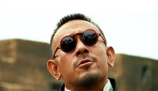 姜文周韵一家四口同框俩儿子罕露正面身高惊人长相都随父亲