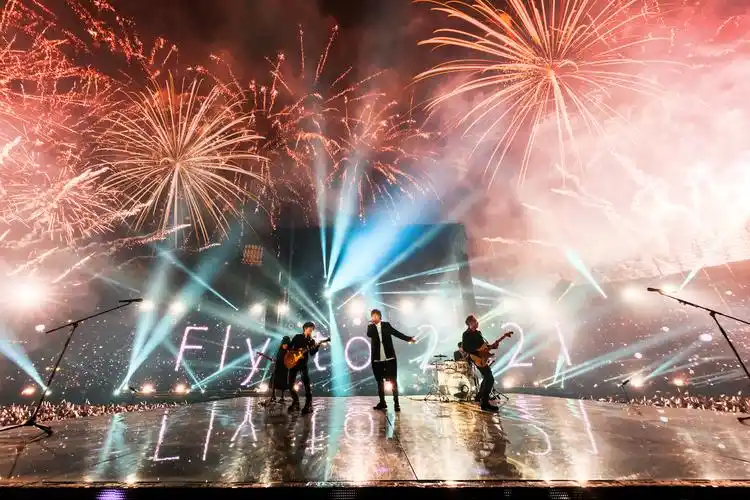 五月天好好好想见到你演唱会flyto2021因为你所以我感性告白首唱