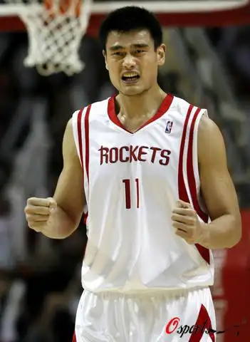 图文-[nba常规赛]掘金vs火箭 姚明期待比赛胜利
