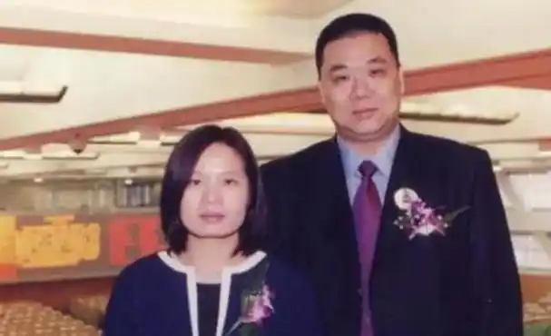 马兴田诈骗300亿坑害5万人只为儿子买千万超跑