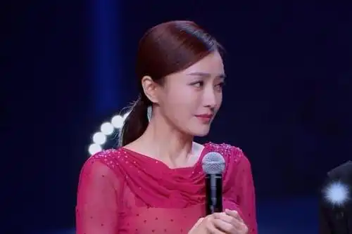 秦岚新舞林大会# #新舞林大会#越来越喜欢#. 来自咪咕视频 - 微博