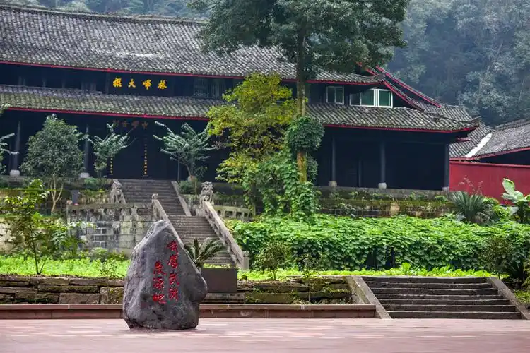 名寺古刹峨眉山最神秘最文艺的寺庙中峰寺