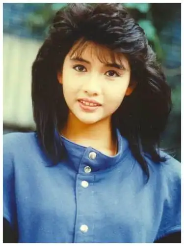 邱淑贞"天然脸"渐崩塌?52岁生图暴露真容,幸好气质还很高级