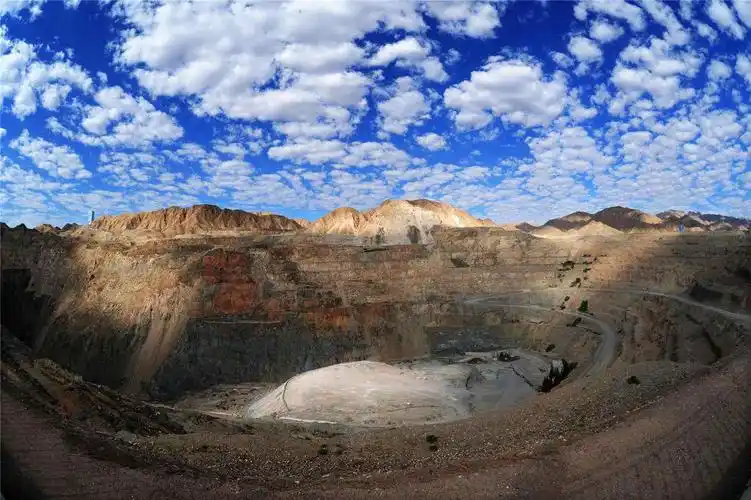 中国镍矿成矿谱系建立,全国划分30个成镍带