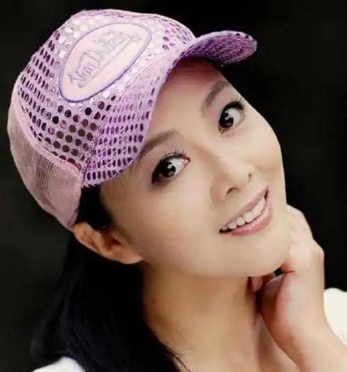 最后,扒姐在这里祝福梁丽,活出自己最美的样子.