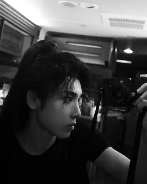 王子异超话告别夜宸渊,演员@王子异杀青.