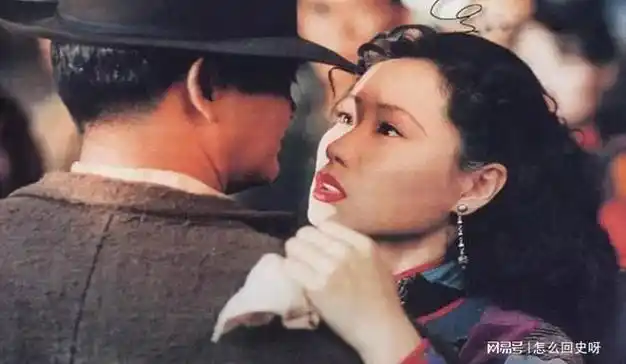 61岁断崖式衰老的"许仙"叶童,已经走上了一条不归路|张国荣|钟楚红