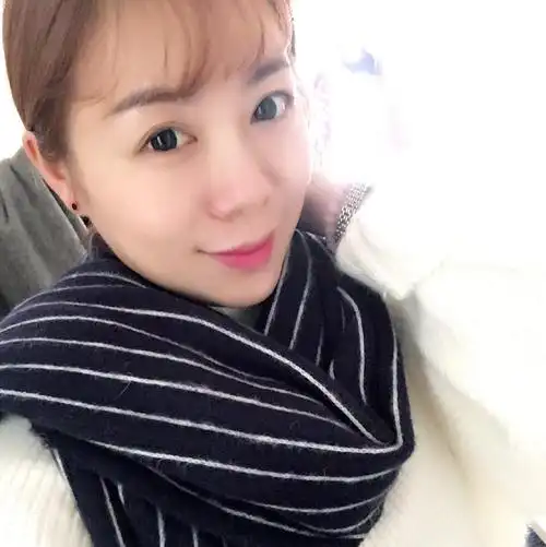 32岁未婚女征婚照片(id:99349869)_上海征婚交友_珍爱网