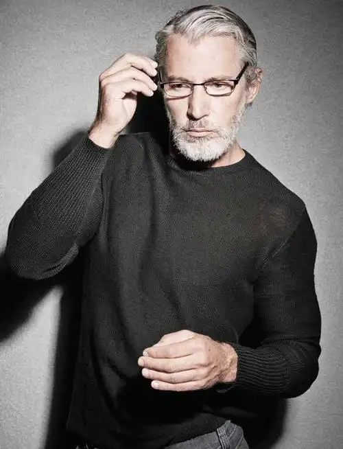 白发老模aiden shaw 超魅力的优雅男人