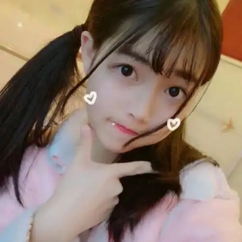 萌心四射_萌妹子头像图片_扣扣居