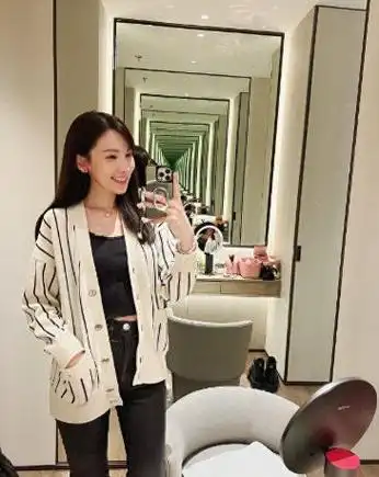 林志颖夫妇同回台北陈若仪被指从面相到坐姿都像怀孕忙否认