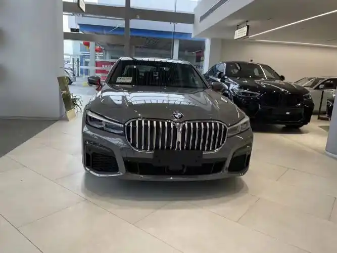 捡漏的来宝马740li21款新车帮客户寄售