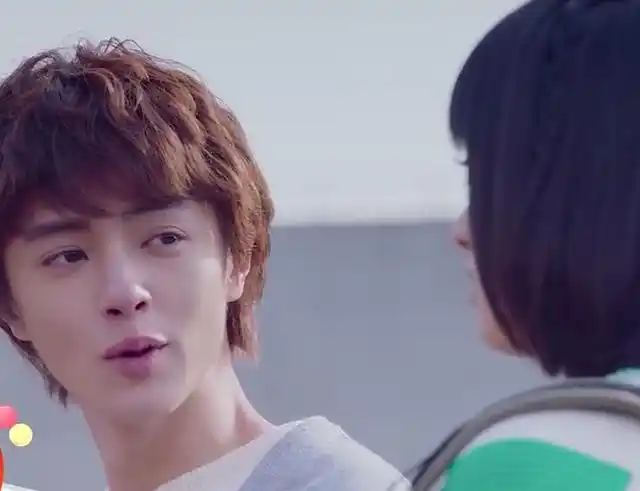 流星花园花泽类索吻杉菜笑容调皮目光却有深意杉菜害羞了