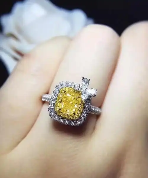 年份/季节2021年夏季造型几何型产地械样式女式种类戒指风格民族风