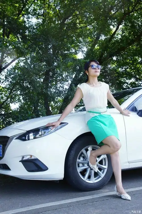 【媳妇当车模】留住最美时光