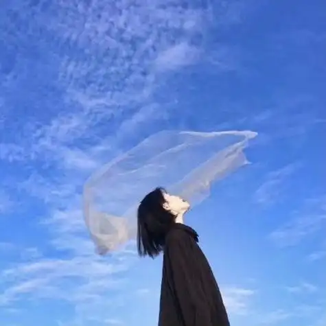 女生头像碧海蓝天背影 女生头像图片大全 -【爱个性】