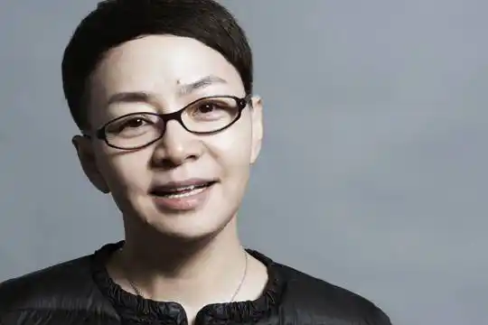 宋丹丹:现在很慎重地接戏 但不敢再演情景喜剧