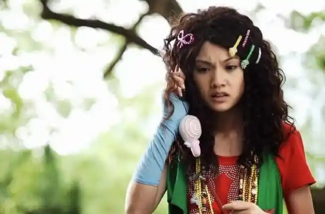 《不良笑花》真的百看百笑这么多年过去杨丞琳还是当年的样子