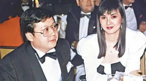 64岁传奇贵妇谢玲玲被传病危!与林建岳离婚后,她创造了数十亿身家