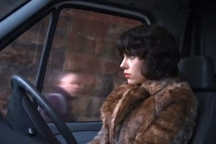 诱惑的表面深渊与鲍德里亚一起看皮囊之下