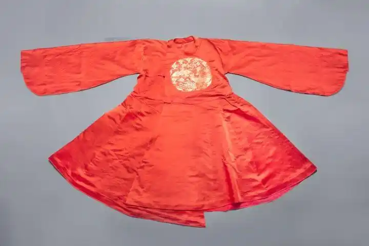 (明代宁靖王夫人吴氏墓鞠衣复织件)(明代宁靖王夫人吴氏墓璎珞复织件)