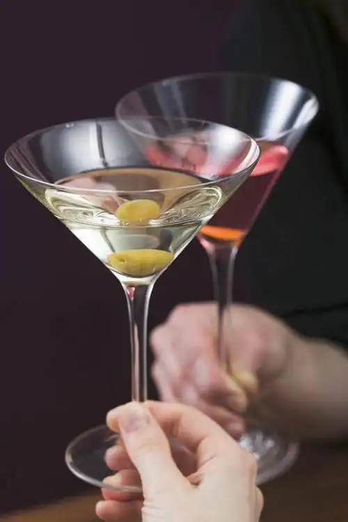 背景,庆祝,高脚杯,酒类,两杯,拿,拿着,文化,玻璃制品,酒,饮料,酒杯