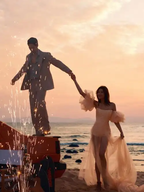 甜蜜来袭75莎莎大叔氛围感三亚婚纱照