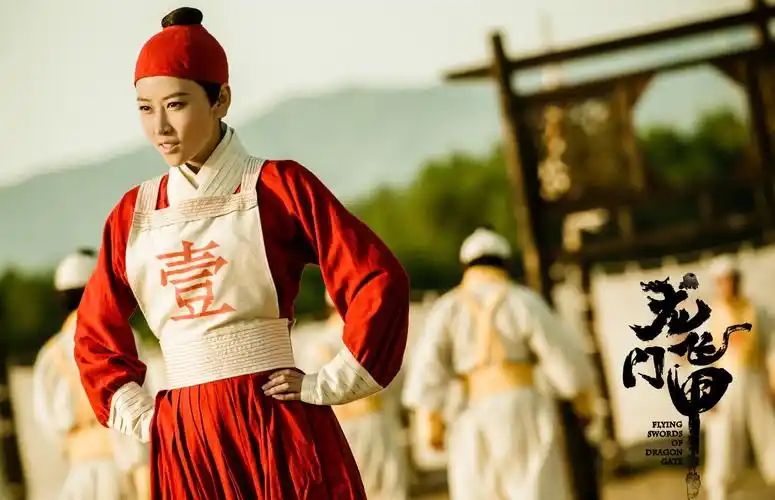 龙门飞甲央视8套火热开播毛俊杰化身最美厂花雨化田