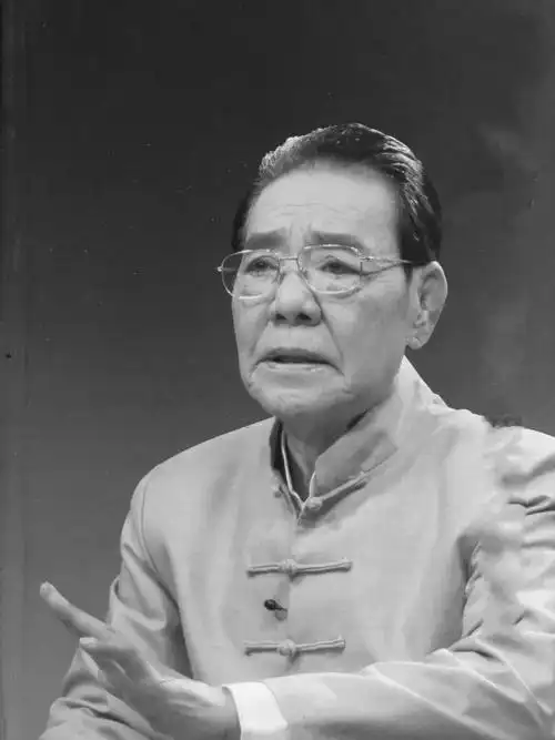 享年|师胜杰|表演艺术家_新浪新闻