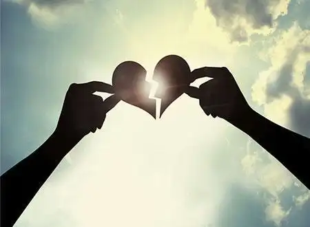 死撑,挽回不了死心的婚姻,如果不爱,请别伤害