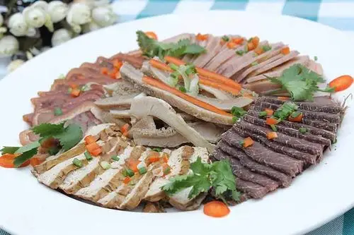 五福肉拼盘