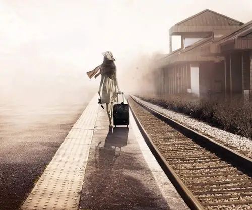 说说单身女孩外出安全防范,还有比较理想的旅游胜地