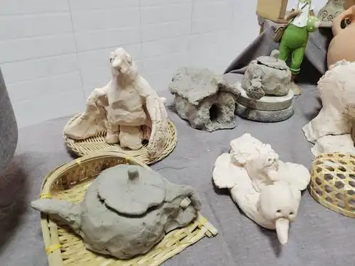 鄂托克旗泰祥幼儿园陶艺活动