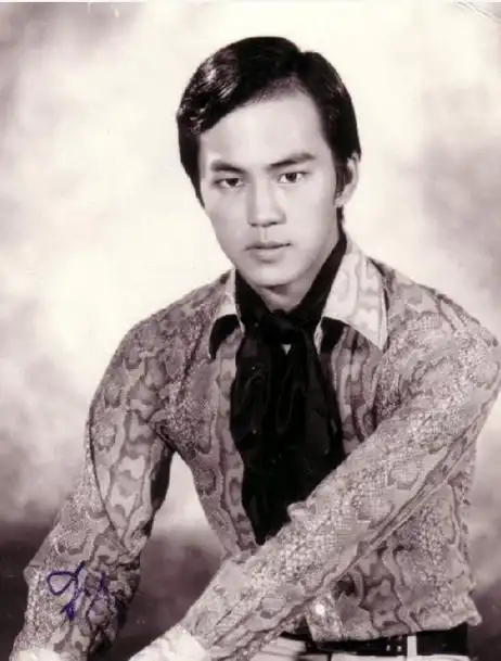 不做大哥好多年狄龙原来中年失意后的爽文二十年前就有了