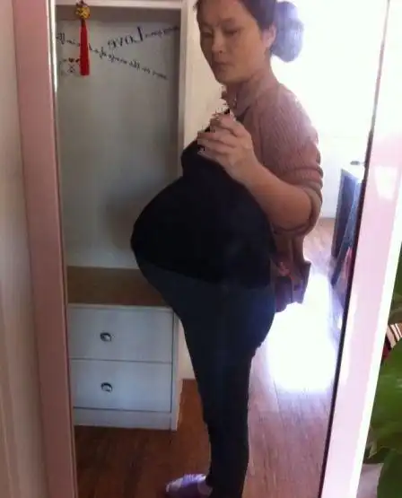 刚生下三胞胎, 妈妈就心碎了: 宝宝转眼只剩一个了