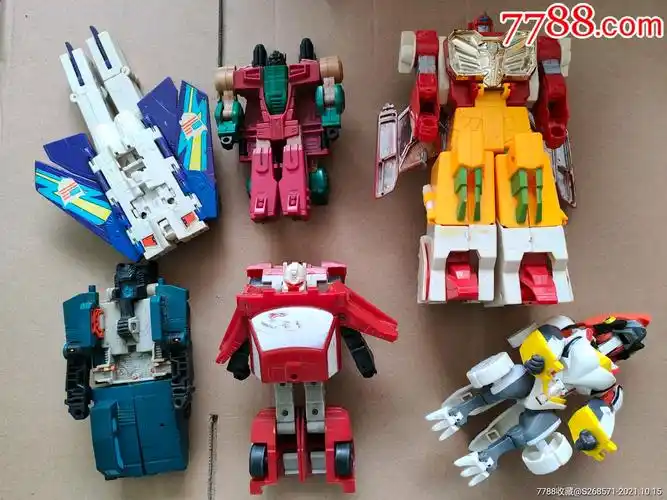 老变形金刚玩具一组合拍