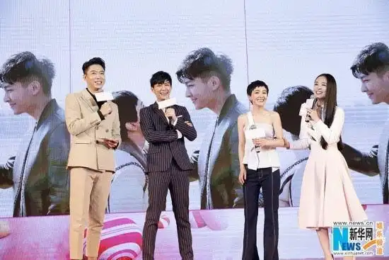 《亲 爱的味道》陆毅郭采洁甜蜜喂糖 炎亚纶单膝送戒指