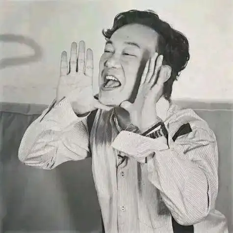 陈奕迅图片头像小说