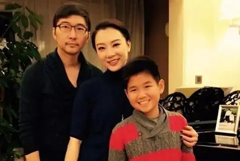 回顾:十位隐藏深的明星后妈,王艳比继子大八岁刘蓓与继子缘分深