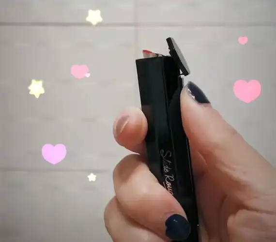 最近火了"3秒"口红,单手开盖爆红朋友圈,李佳琪都要omg!