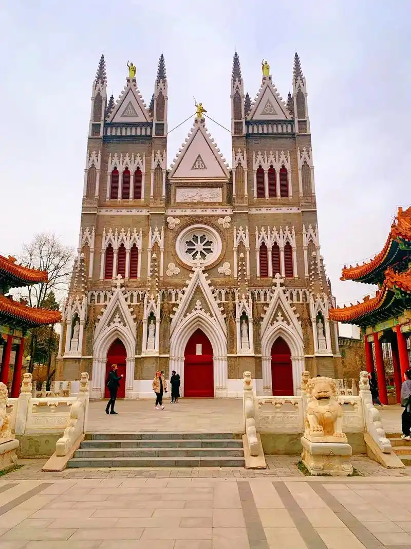 西什库教堂,本名救世主教堂,俗称北堂,位于北京 - 抖音