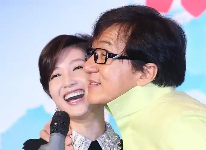 他侵犯女星被拍成纪录片,成龙求助过他,张柏芝表示遗憾!