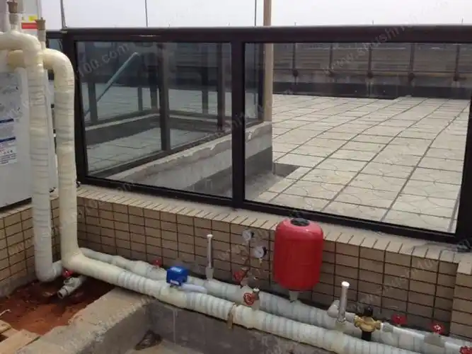 安装好的膨胀水箱,达到定压定容的目的