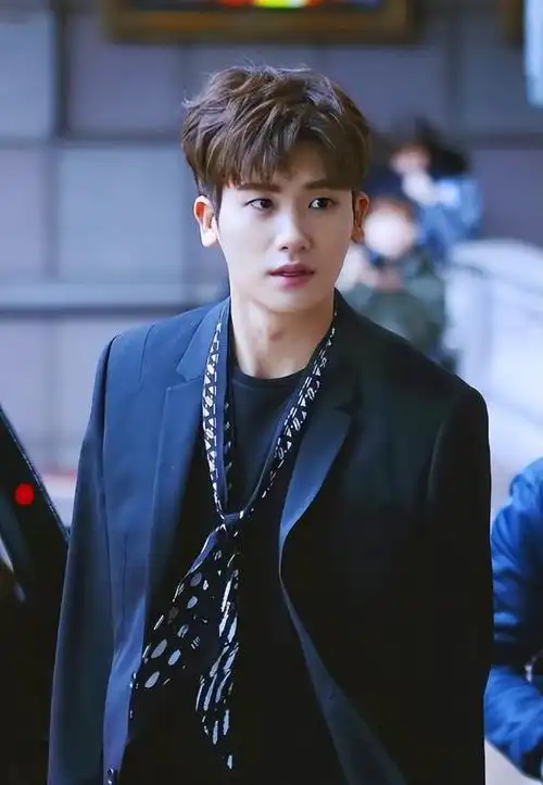 朴炯植朴宝英电视剧(身家过亿本色出演继承者们) - 帮企客