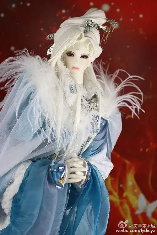 霁无瑕霹雳布袋戏虚拟人物